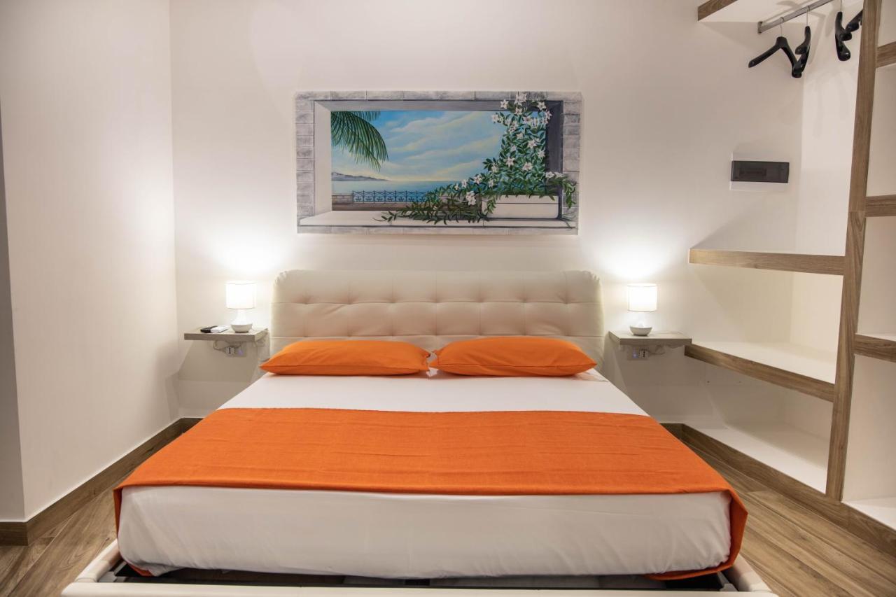Beltrani Rent Rooms Trani Exterior foto