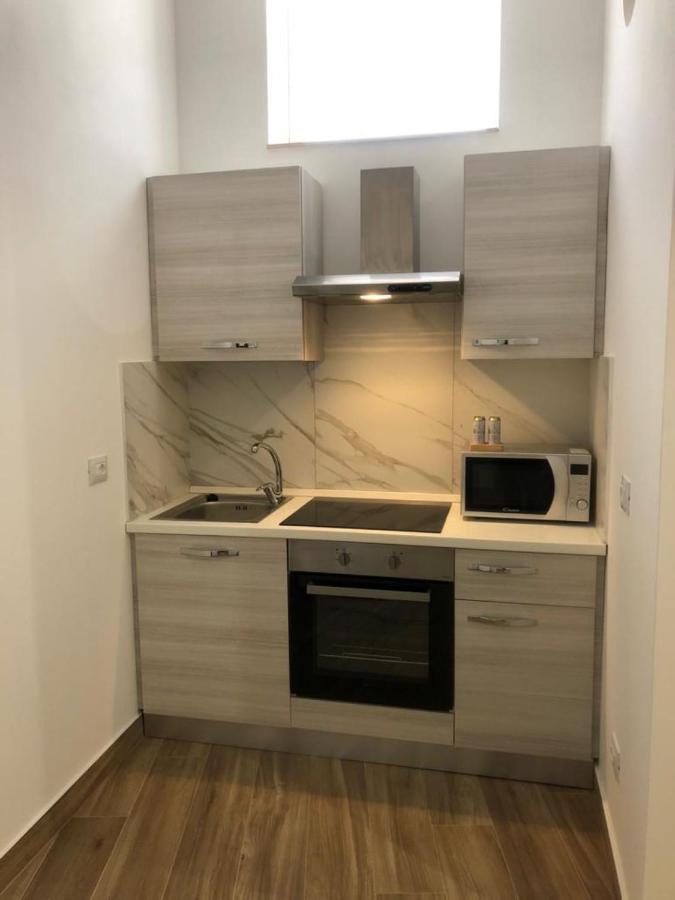 Beltrani Rent Rooms Trani Exterior foto